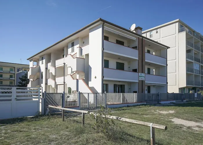 Smith Sul Mare Lägenhetshotell Llido Degli Estensi